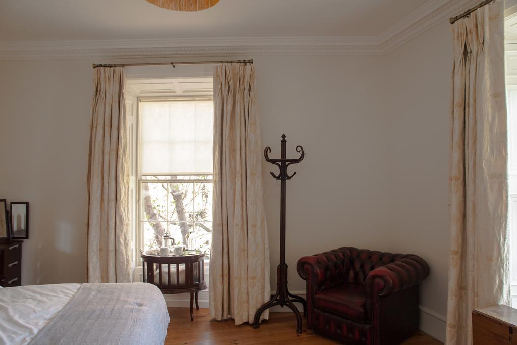 The Historical Harcourt Suites Dublin Værelse billede